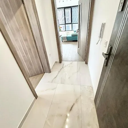 Smart Apartment Mir Varna Exterior photo